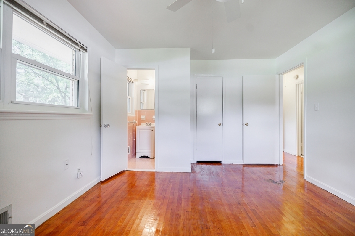 3690 Herren Drive SW