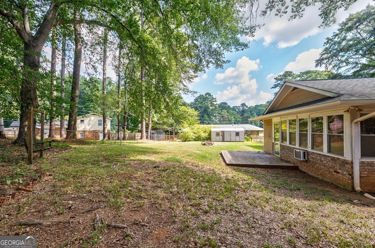 3690 Herren Drive SW