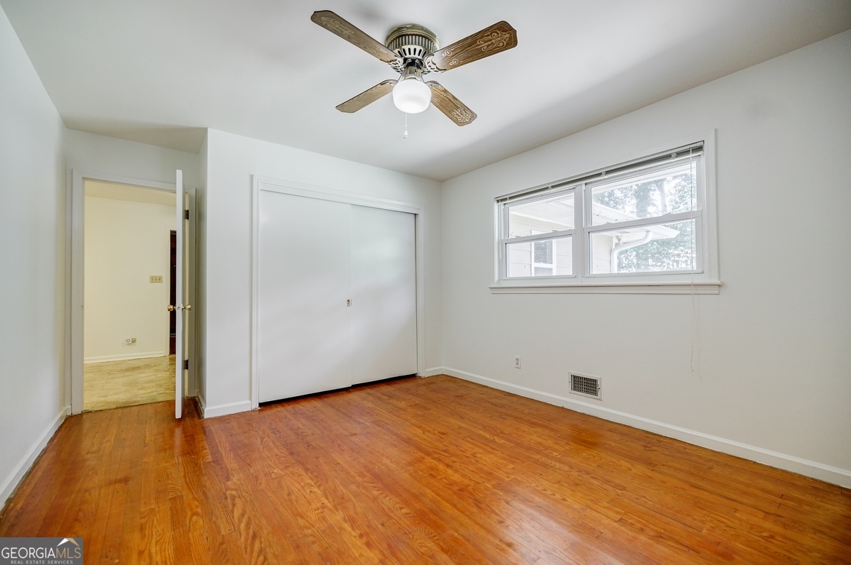 3690 Herren Drive SW