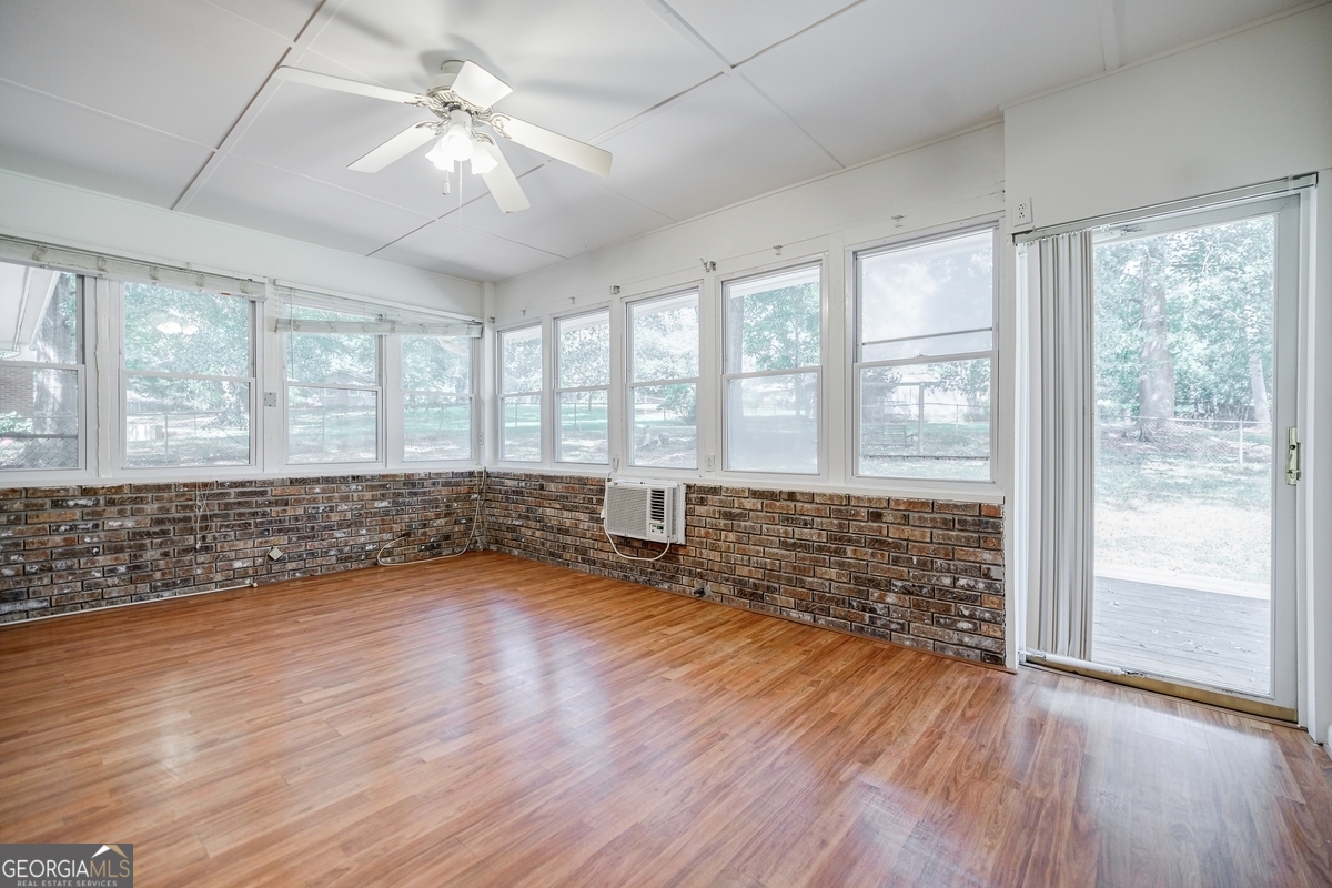 3690 Herren Drive SW