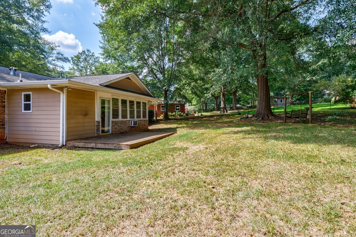 3690 Herren Drive SW