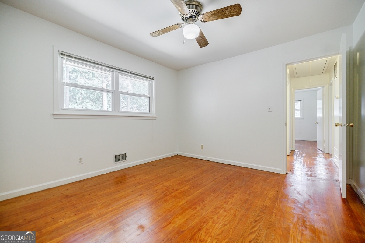 3690 Herren Drive SW