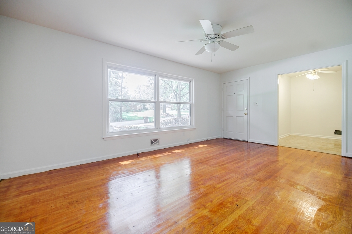 3690 Herren Drive SW