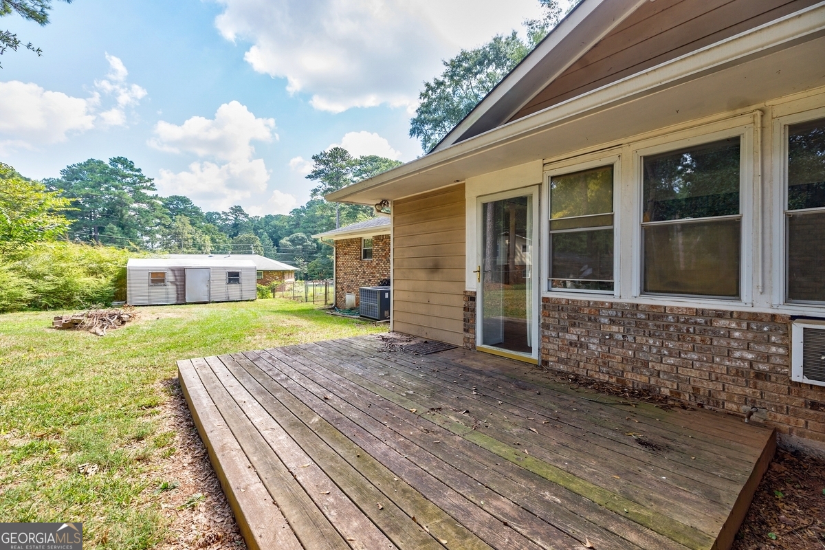 3690 Herren Drive SW