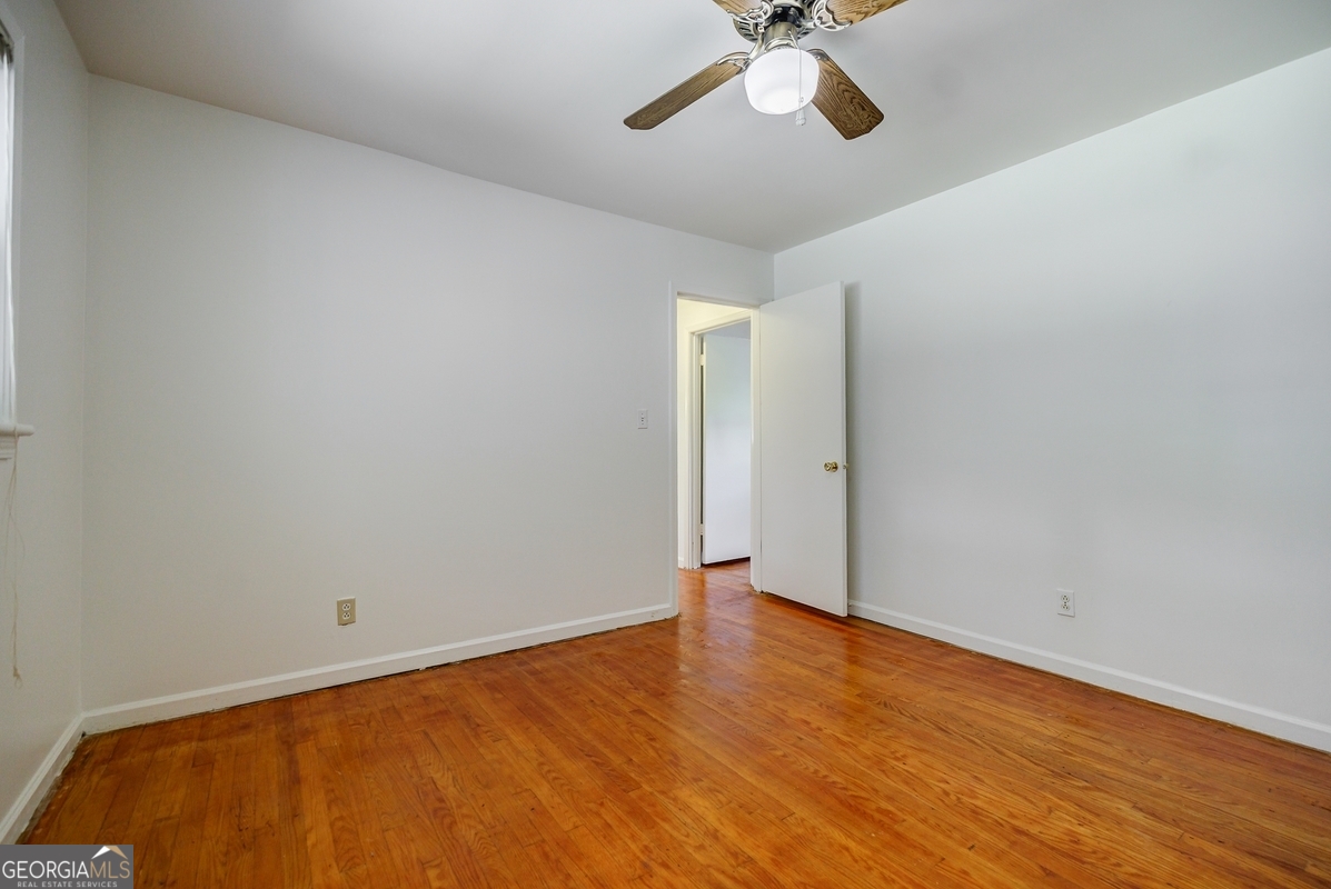 3690 Herren Drive SW