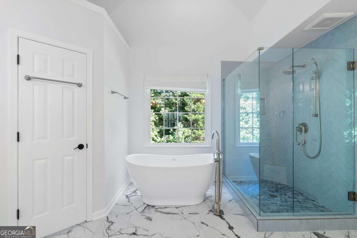 1224 Kenway Circle SE