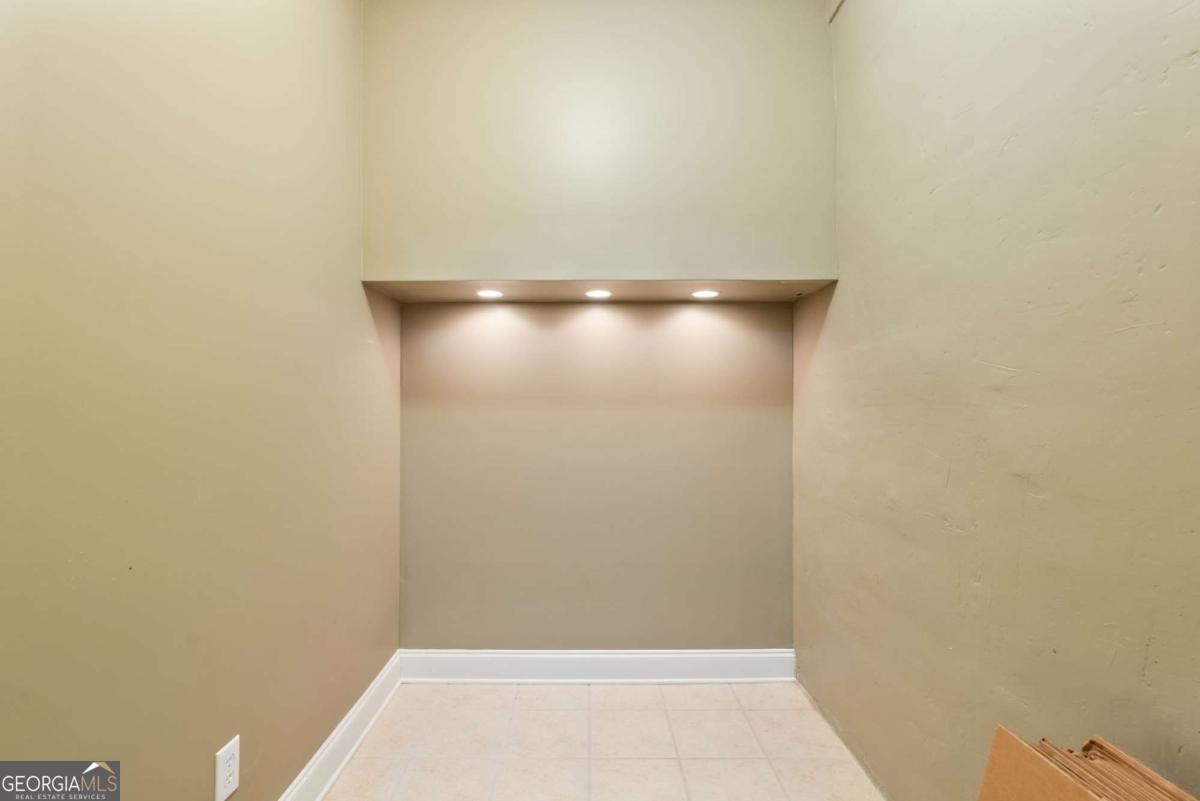 1224 Kenway Circle SE