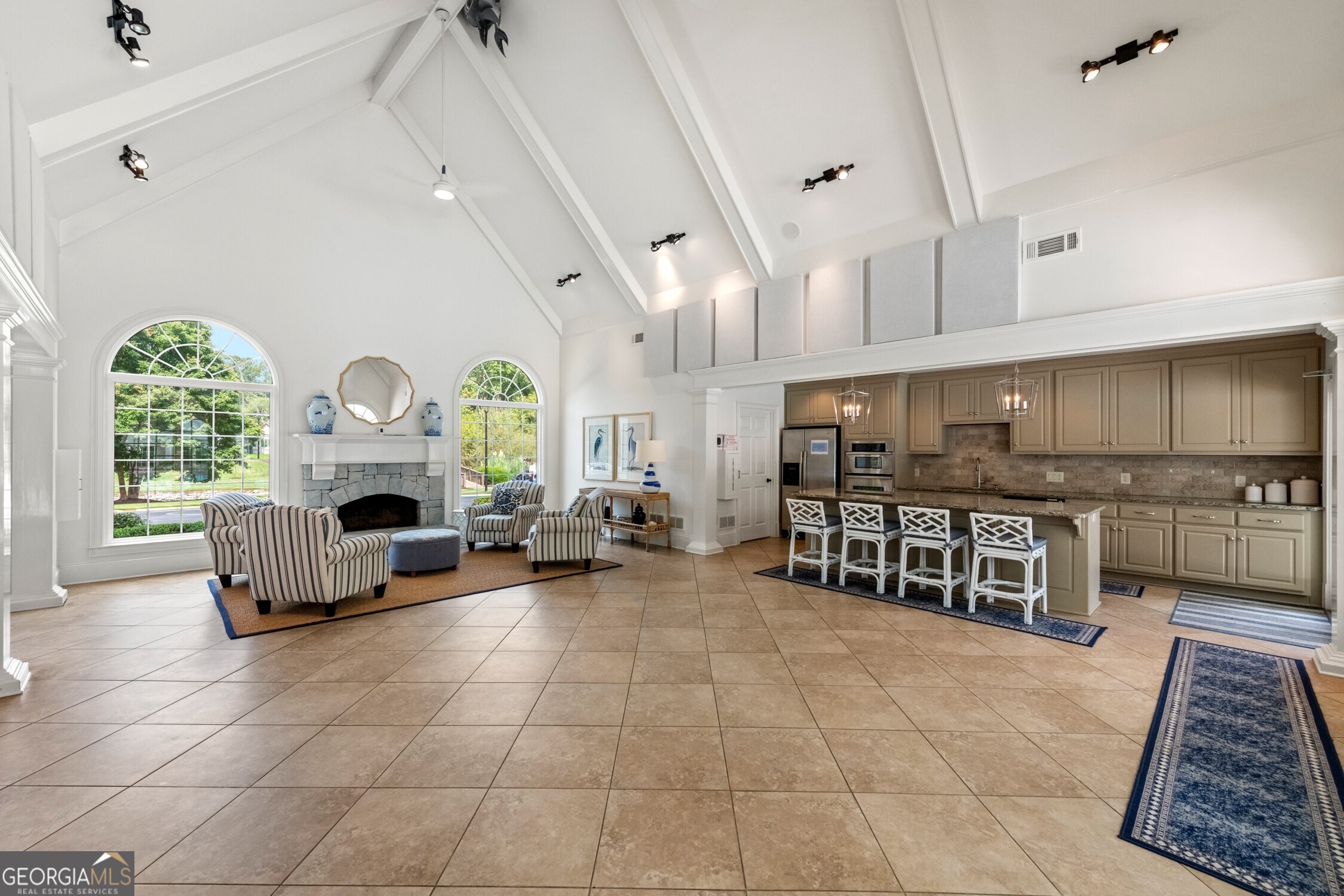 7770 N Spalding Lake Drive