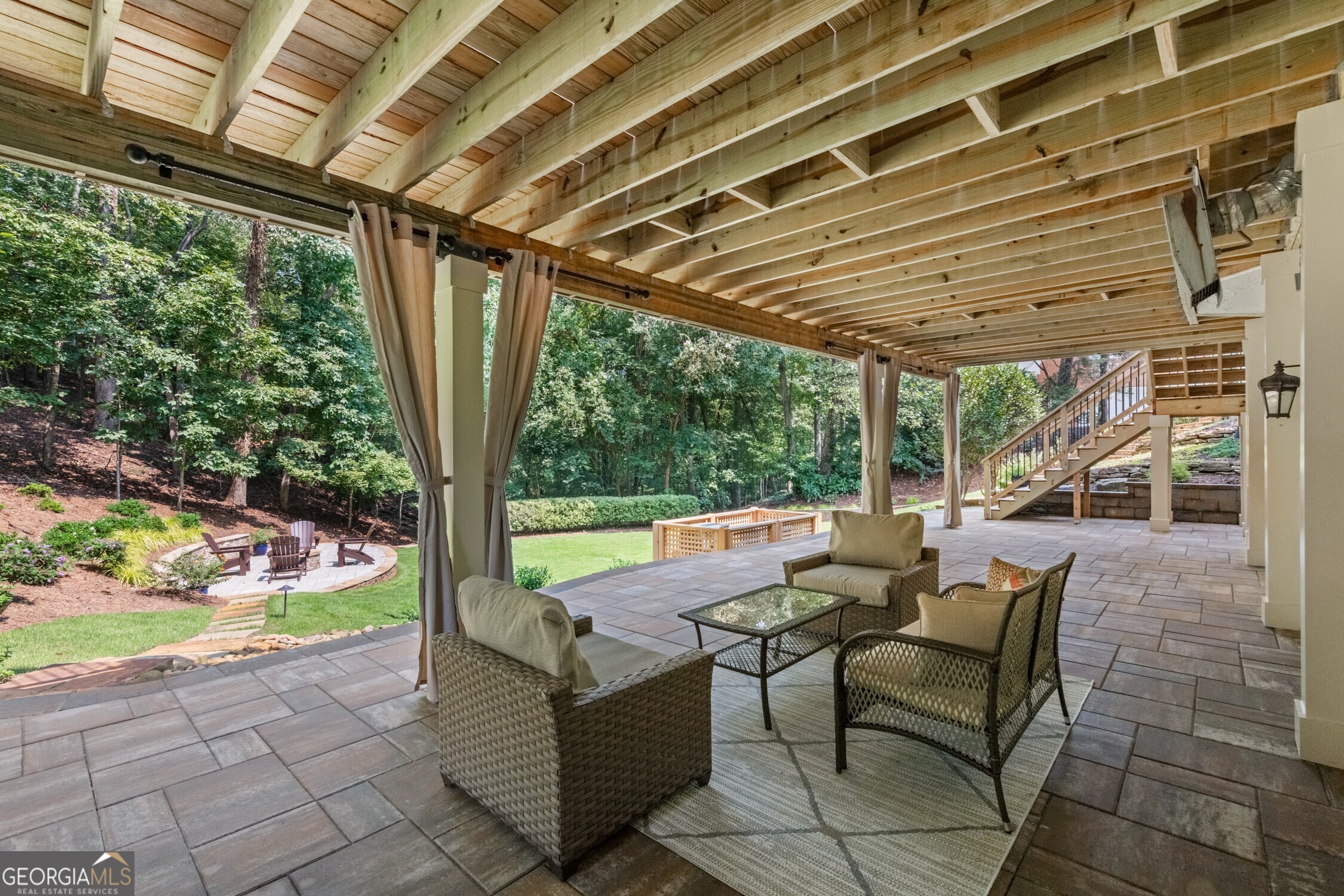 7770 N Spalding Lake Drive