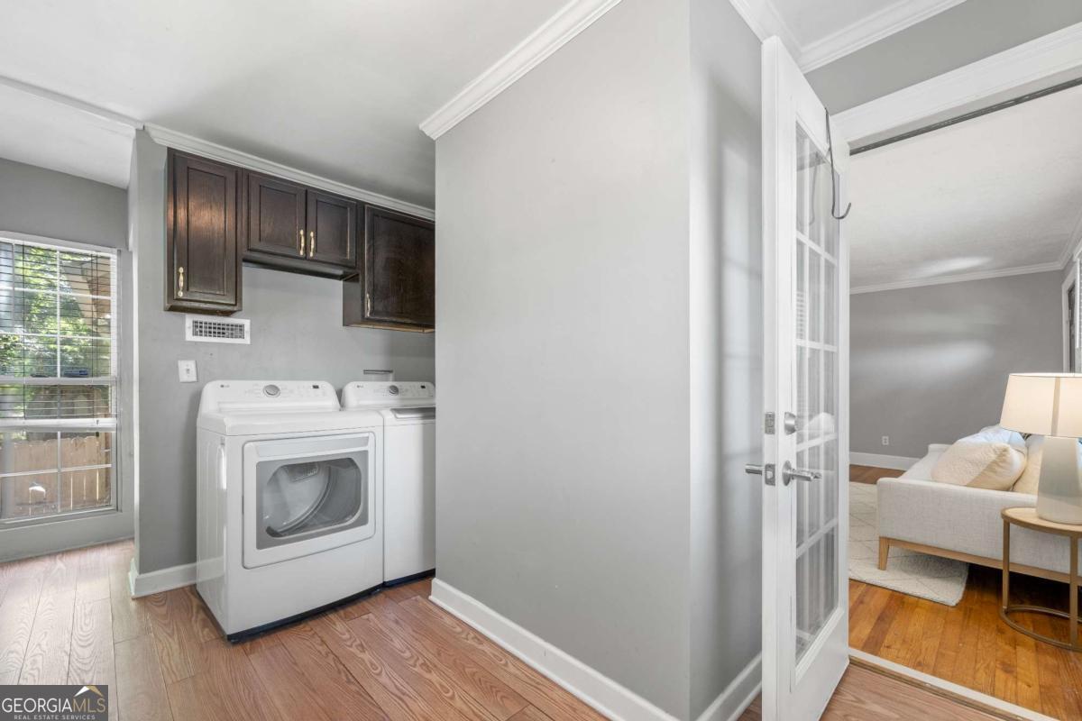 1938 Maywood Place NW