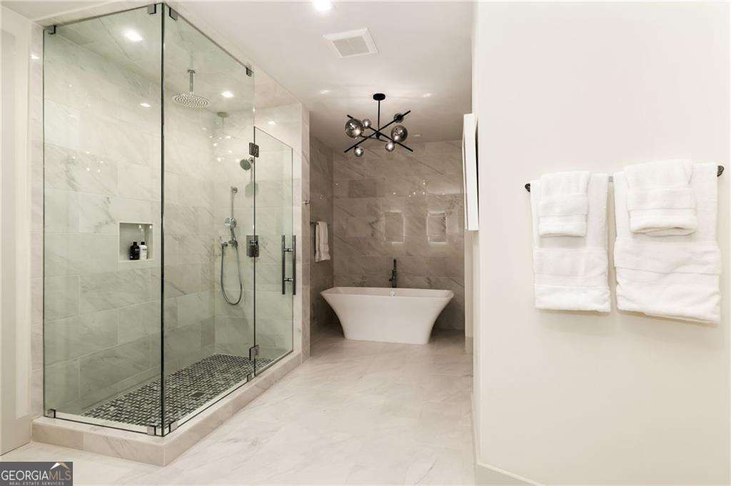 3107 Peachtree Road NE # 1803