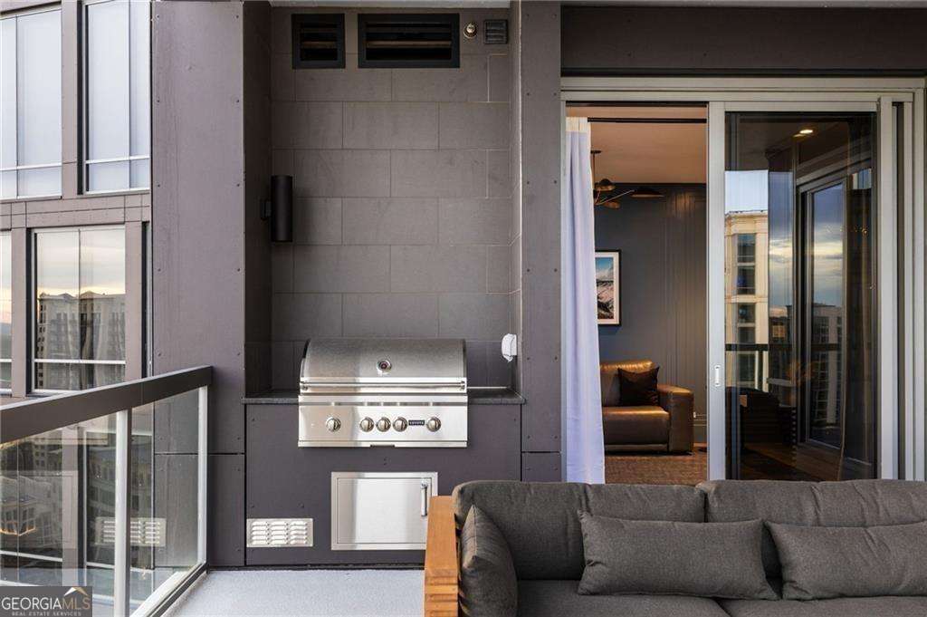 3107 Peachtree Road NE # 1803