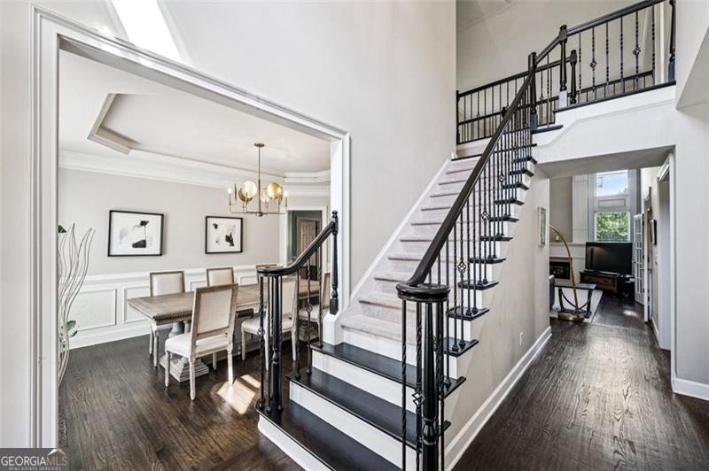 2296 Valley Brook Way NE