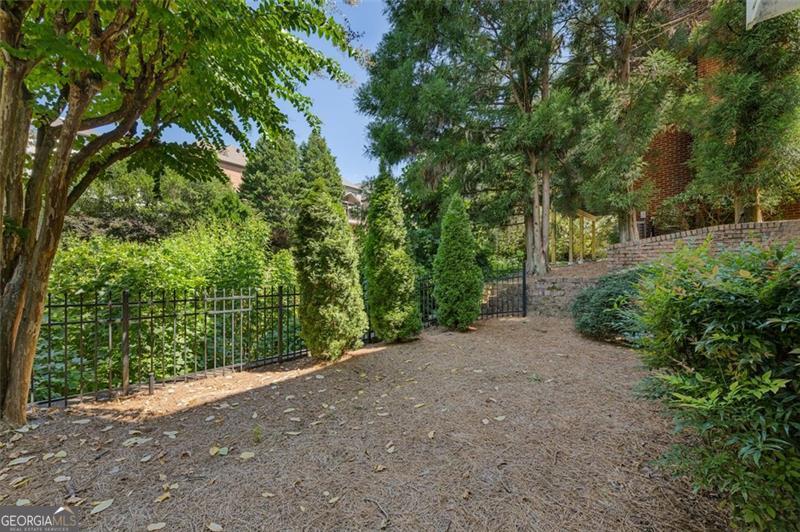 2296 Valley Brook Way NE