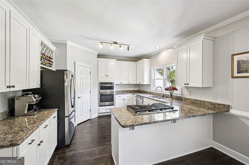 2296 Valley Brook Way NE