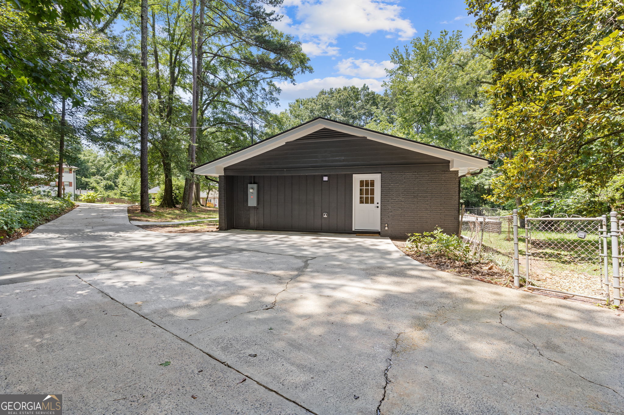 3008 Ridgeside Court