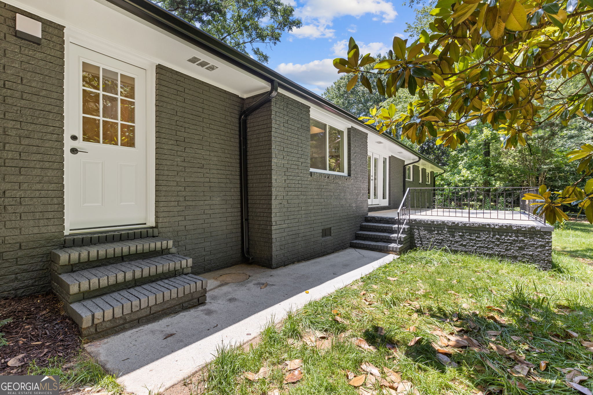 3008 Ridgeside Court