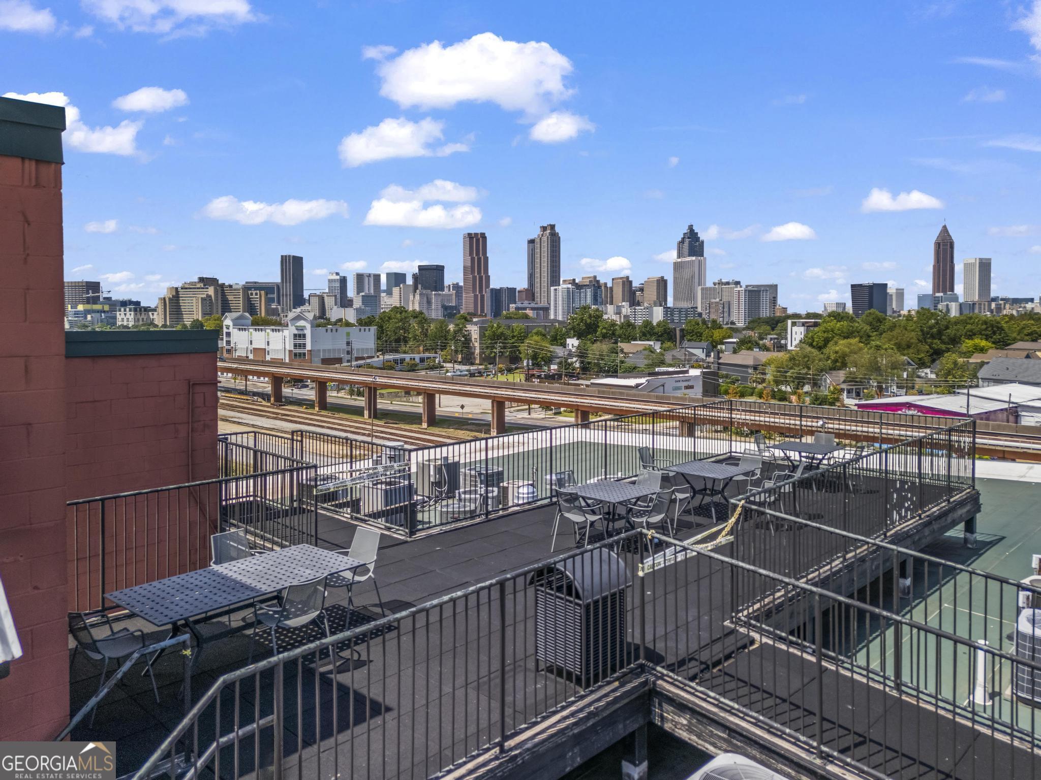 170 Boulevard SE # F109