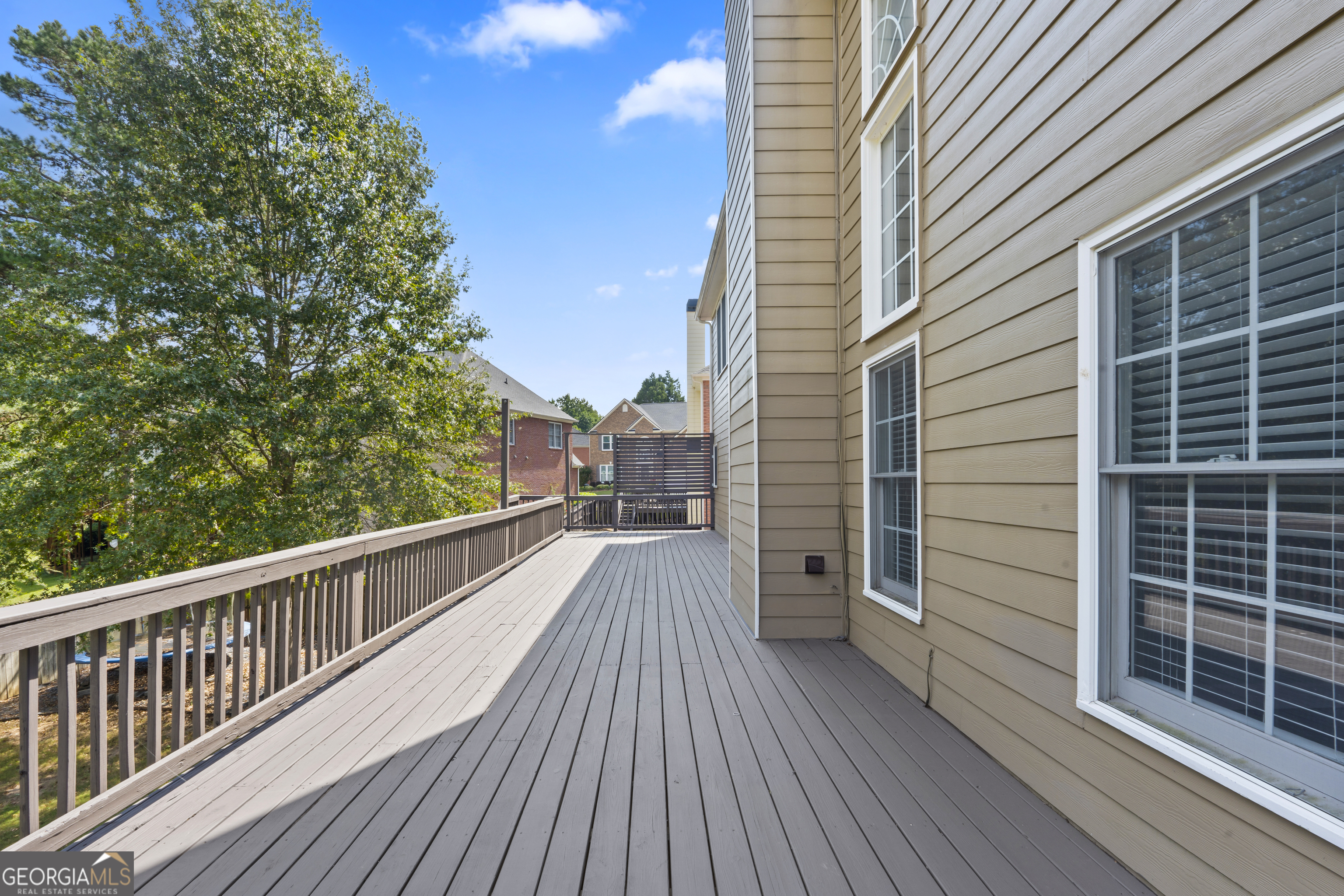 141 Ennisbrook Drive SE