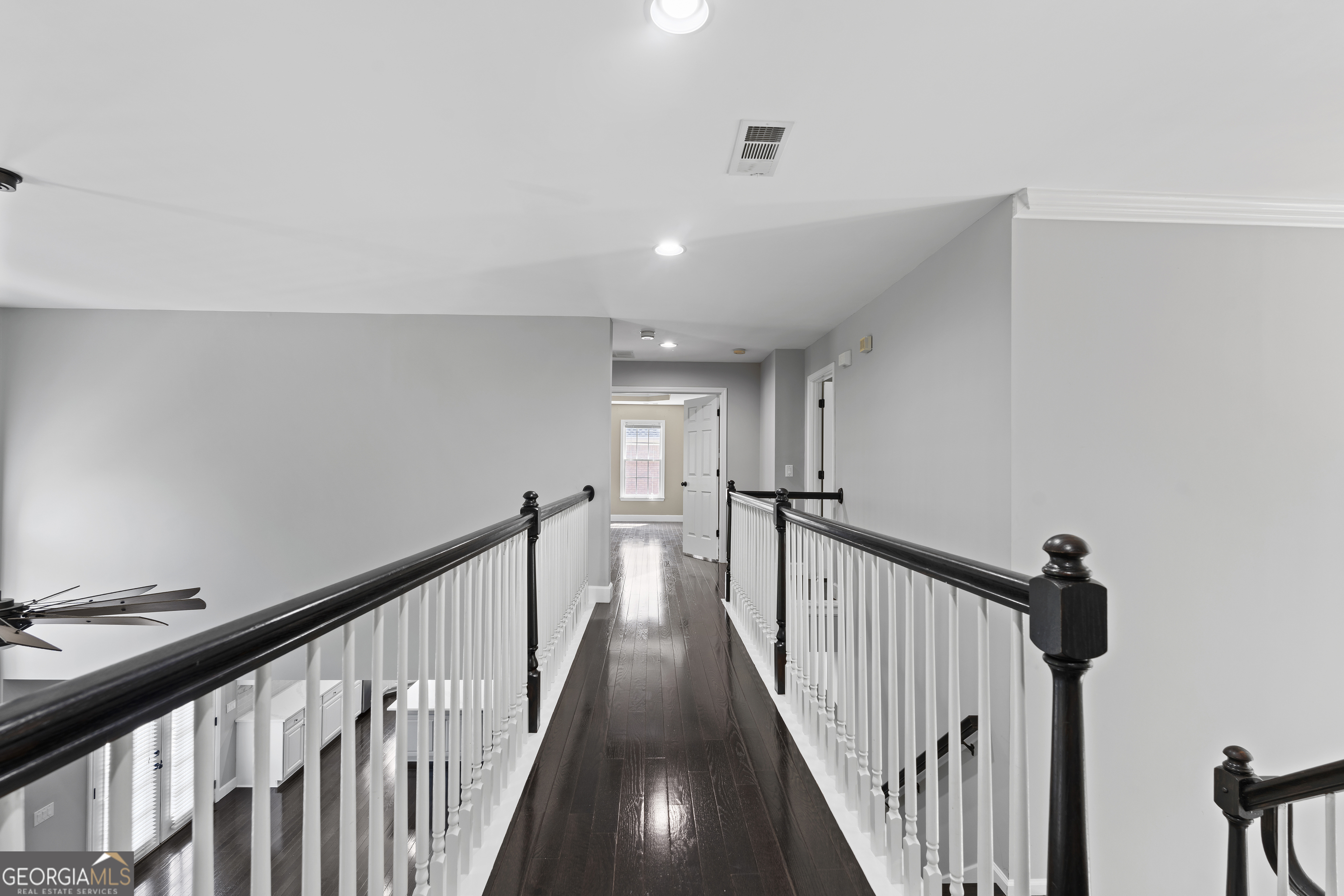 141 Ennisbrook Drive SE