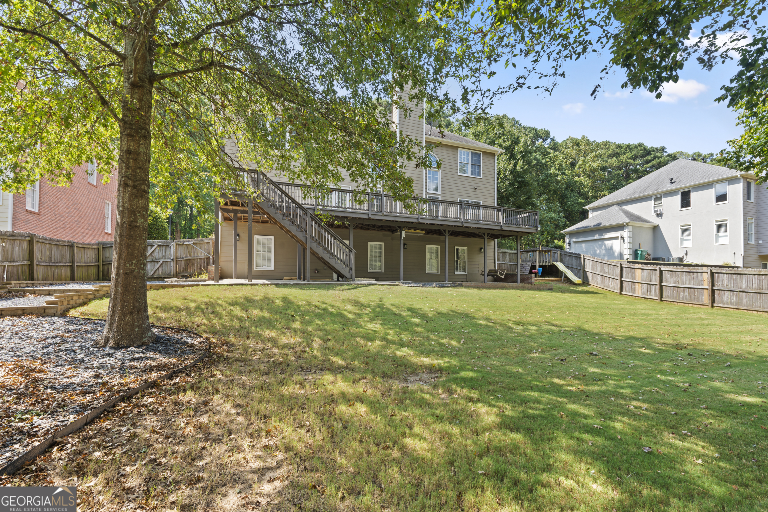 141 Ennisbrook Drive SE