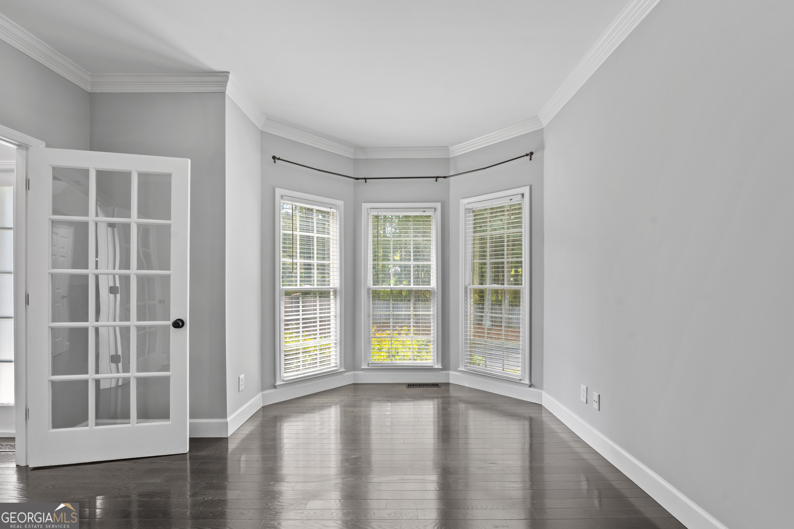 141 Ennisbrook Drive SE