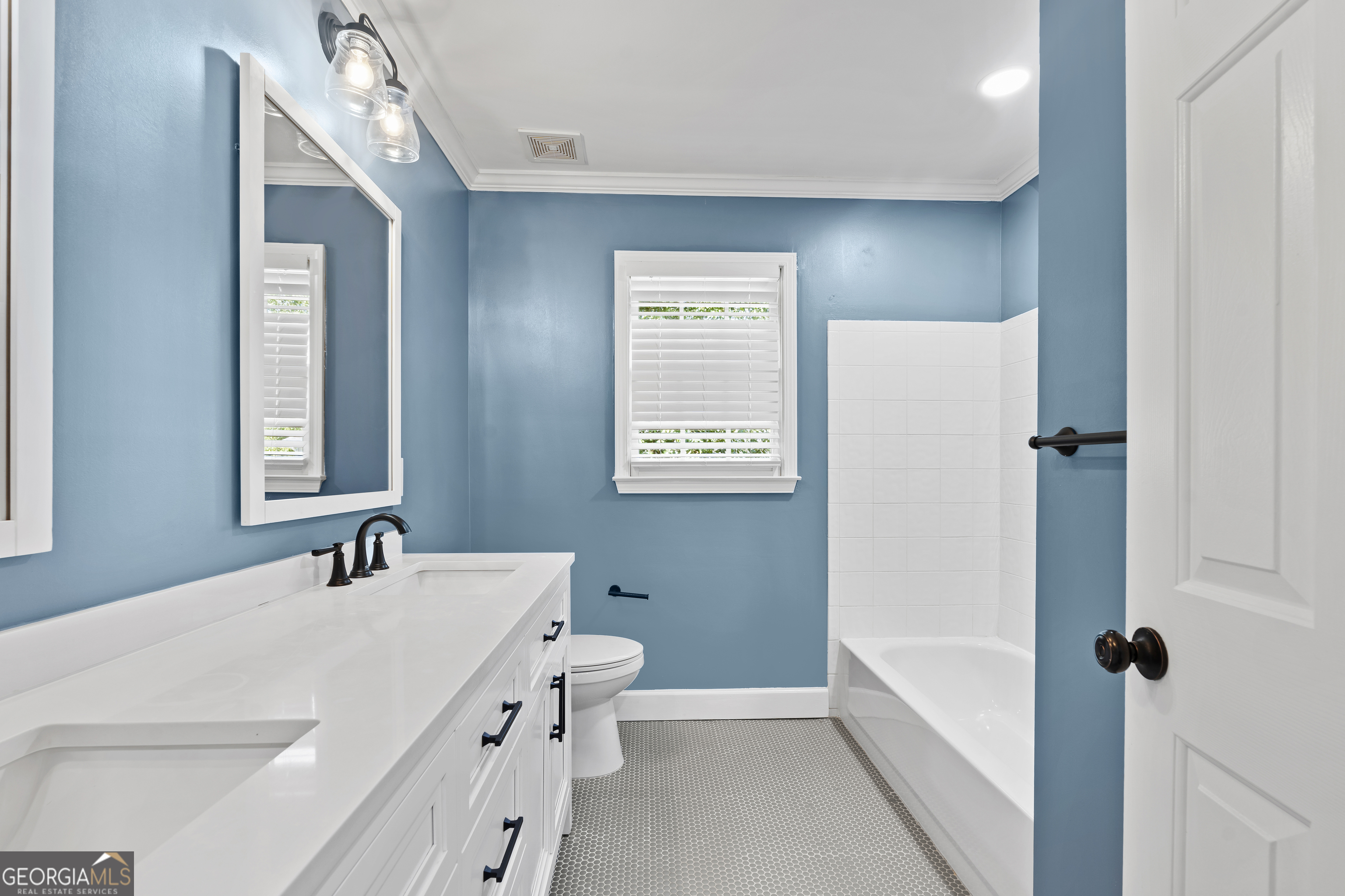 141 Ennisbrook Drive SE