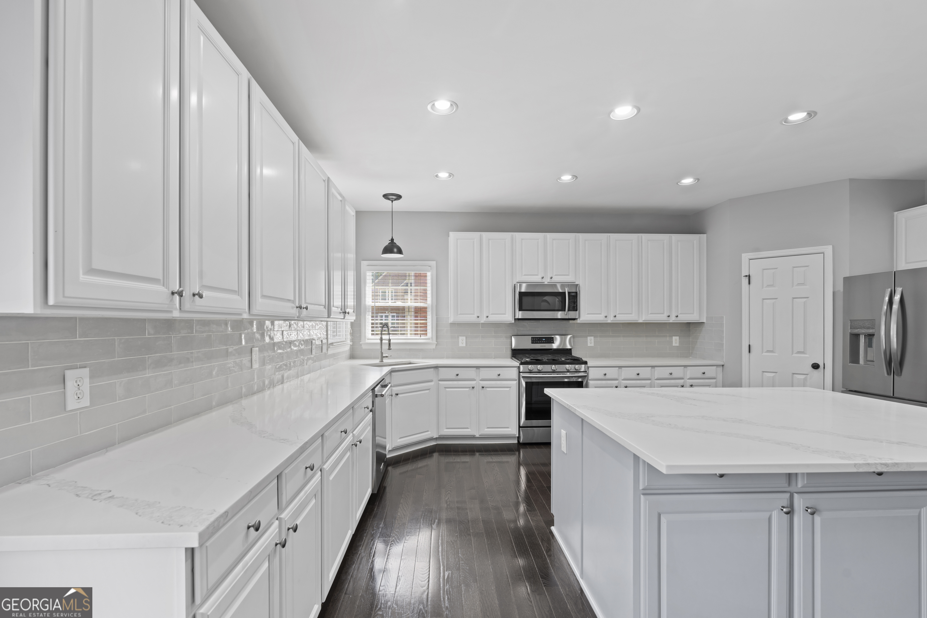 141 Ennisbrook Drive SE