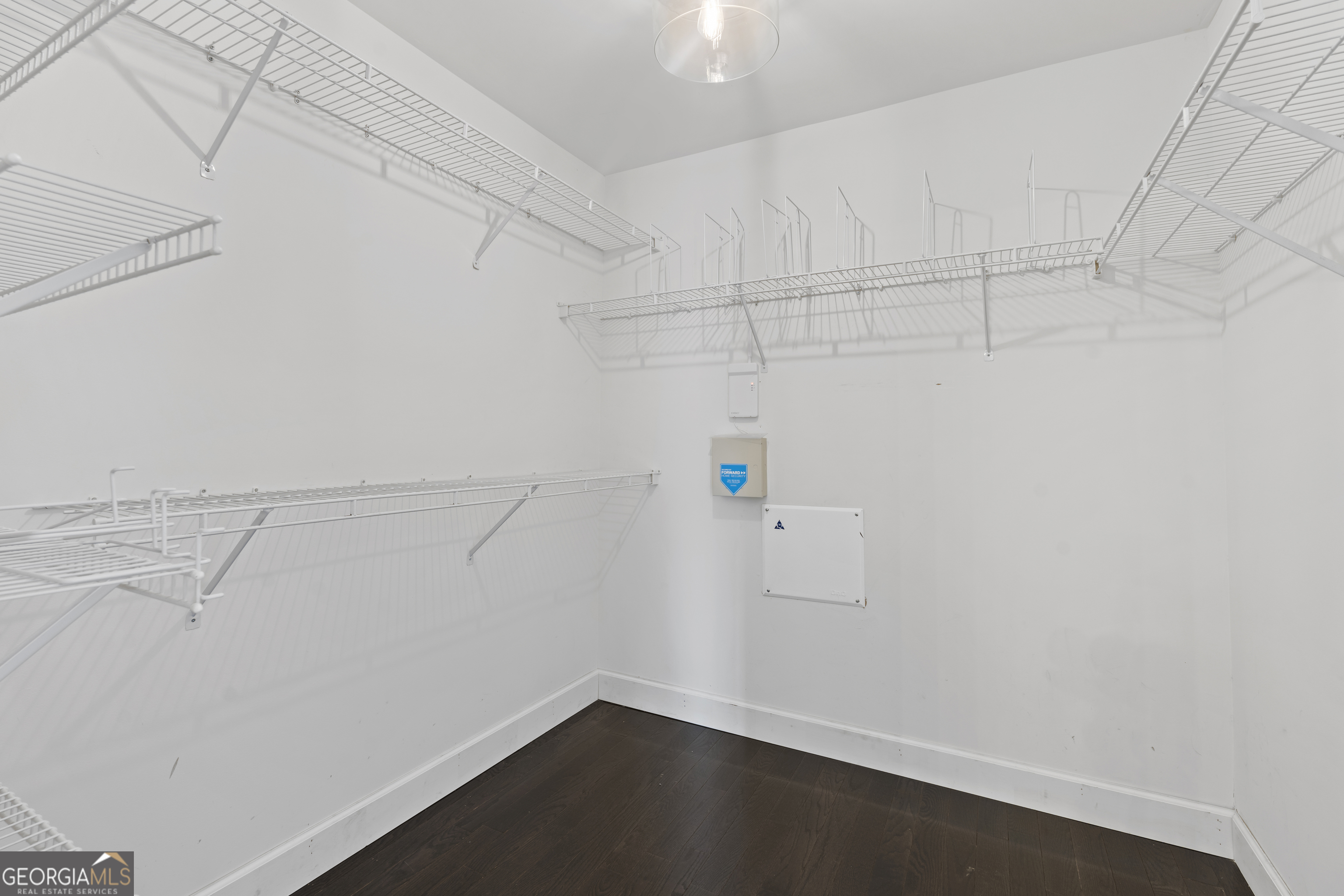 141 Ennisbrook Drive SE