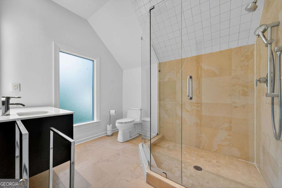 4569 Fountain Drive.