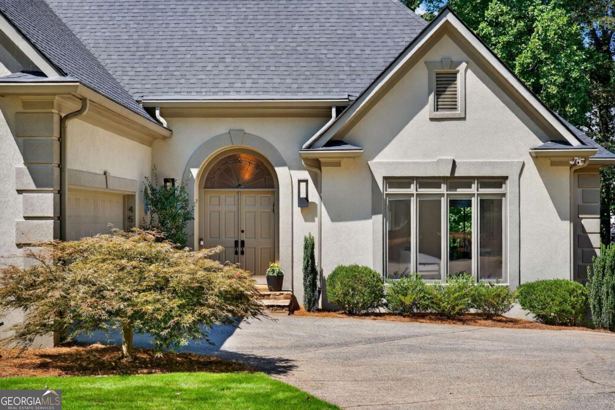 4569 Fountain Drive.