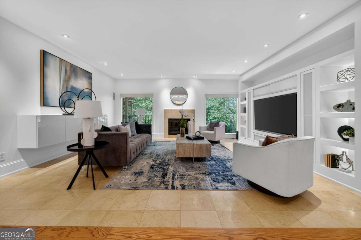 4569 Fountain Drive.