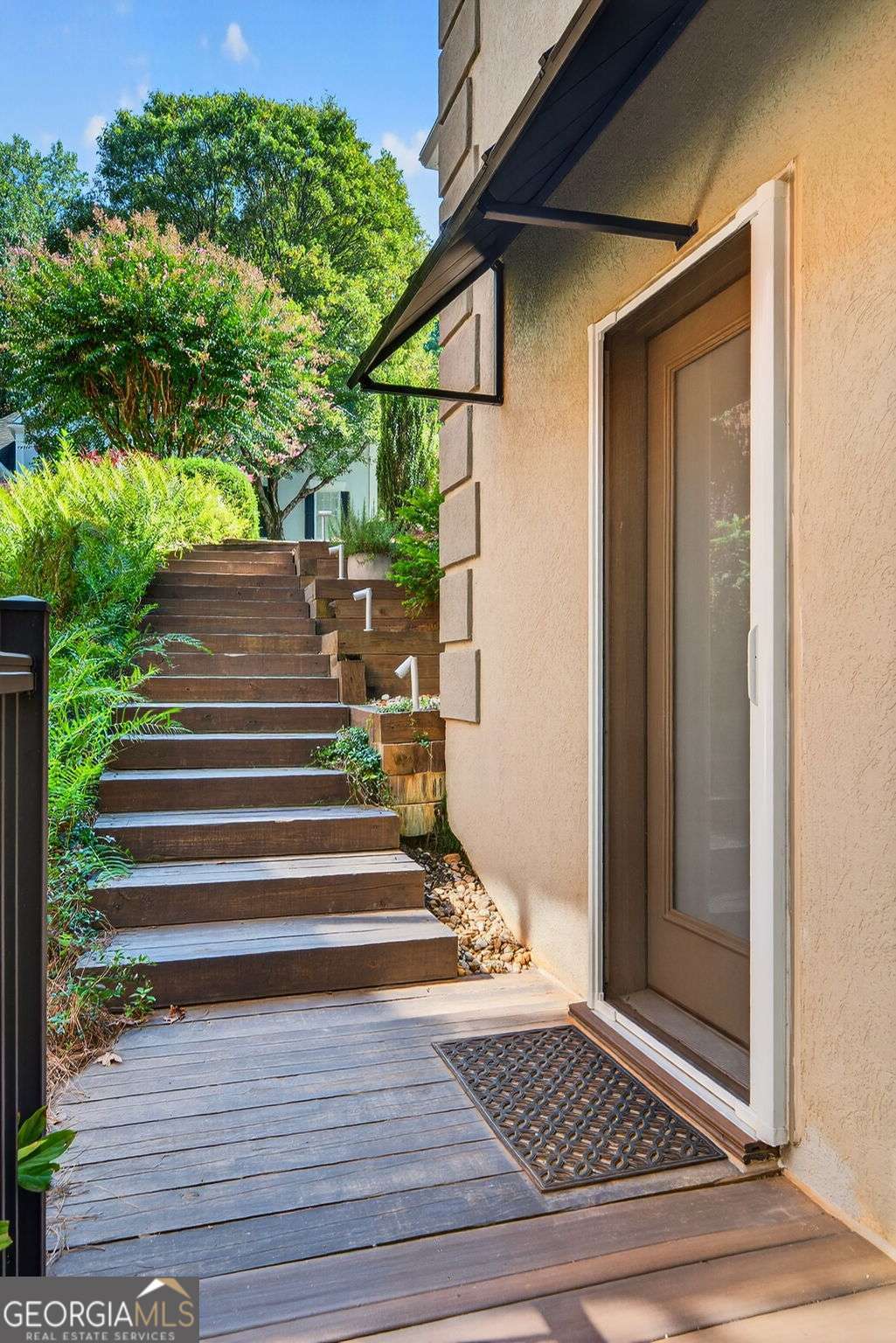 4569 Fountain Drive.