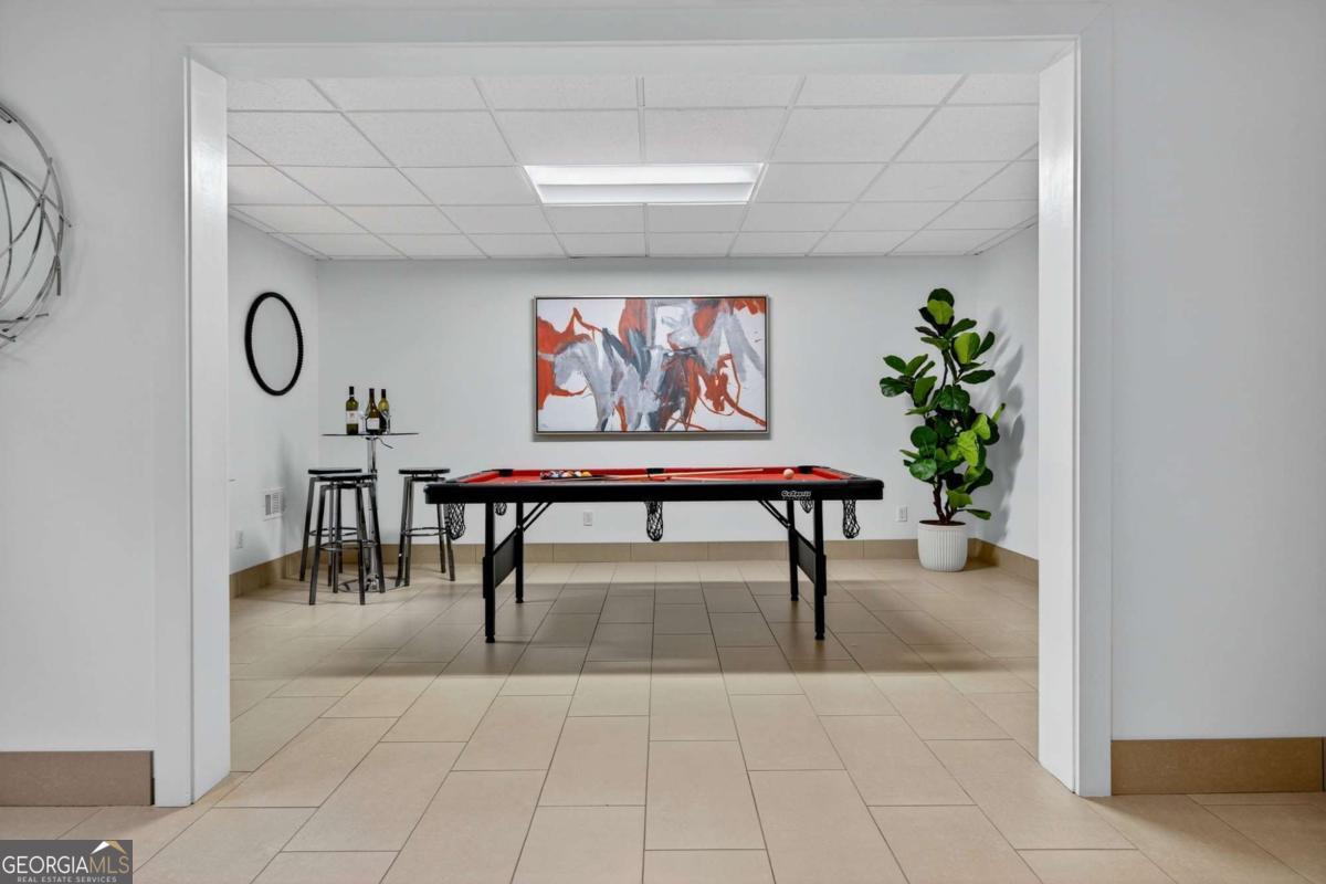 4569 Fountain Drive.