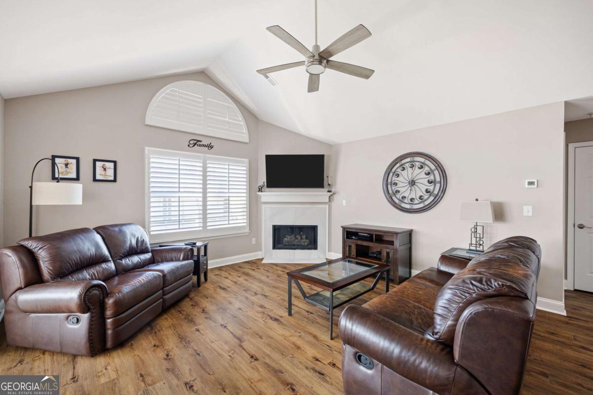 2228 Carefree Circle # 4