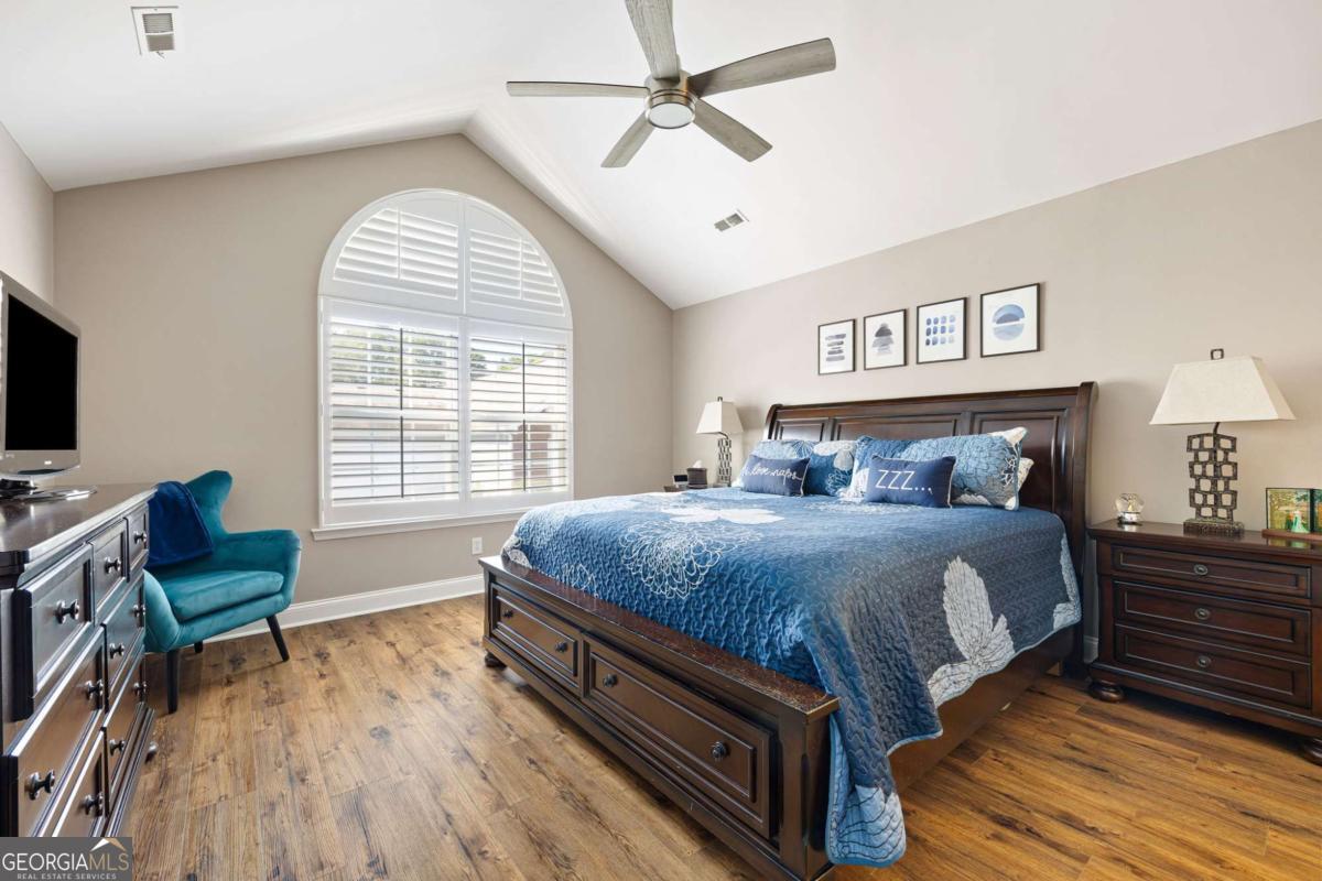 2228 Carefree Circle # 4