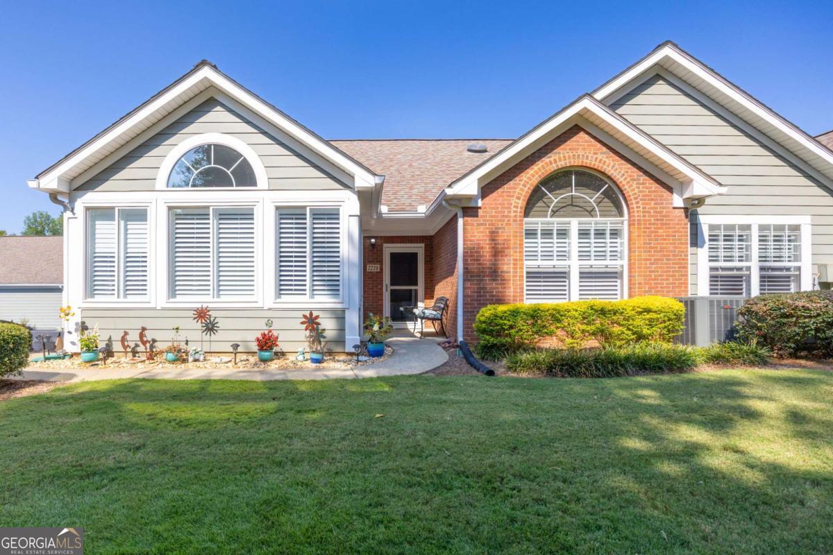 2228 Carefree Circle # 4