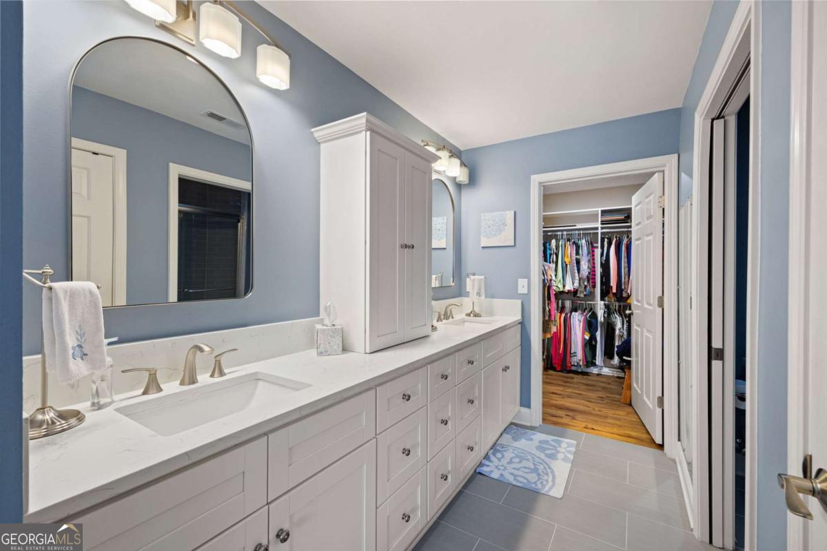 2228 Carefree Circle # 4