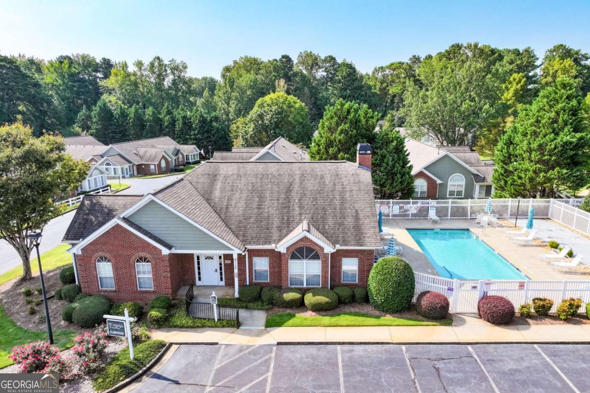 2228 Carefree Circle # 4