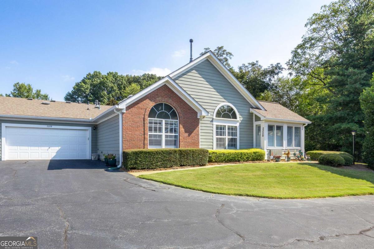 2228 Carefree Circle # 4