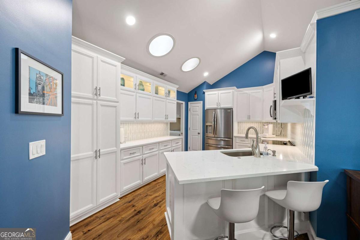 2228 Carefree Circle # 4