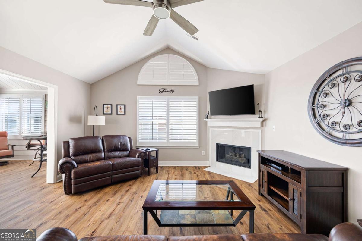 2228 Carefree Circle # 4