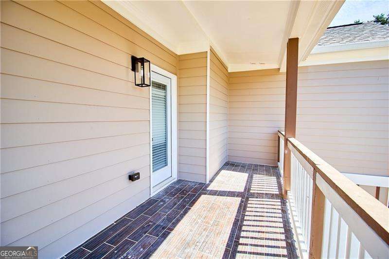 290 VALLEY HILL Road SW