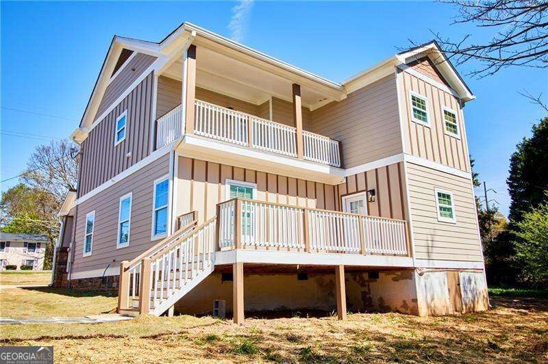 290 VALLEY HILL Road SW