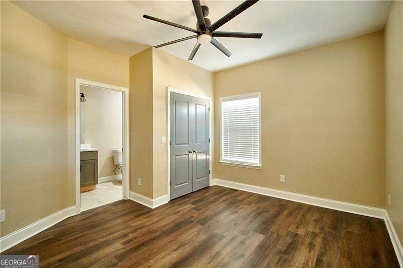 290 VALLEY HILL Road SW