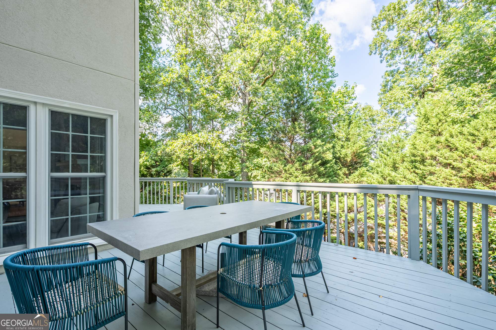 1104 Kelden Ridge NE