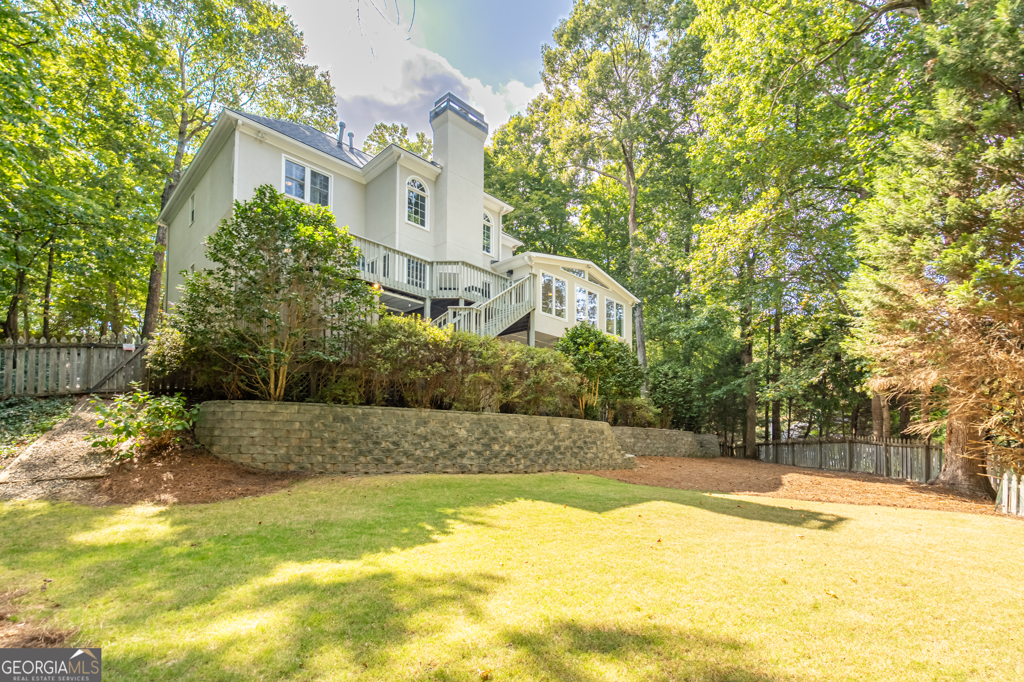 1104 Kelden Ridge NE