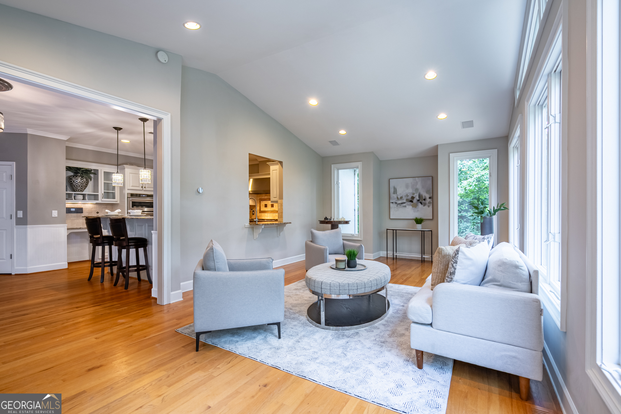 1104 Kelden Ridge NE