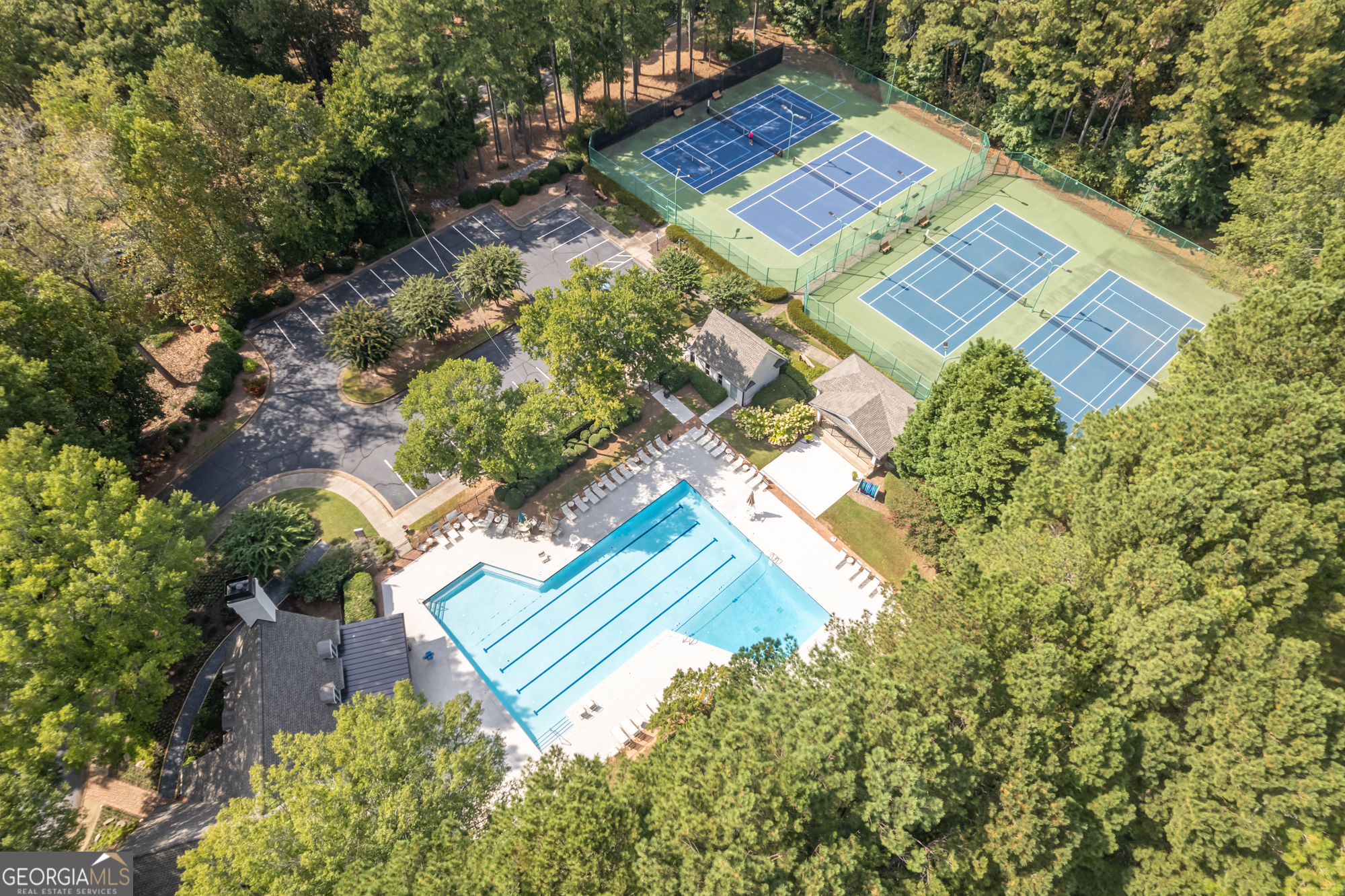 1104 Kelden Ridge NE