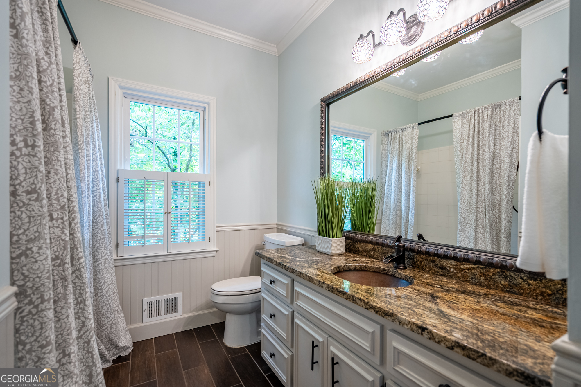 1104 Kelden Ridge NE